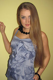 youngrussiawomen.com - friend girl