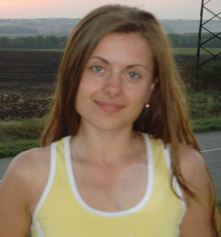 youngrussiawomen.com - internet girl